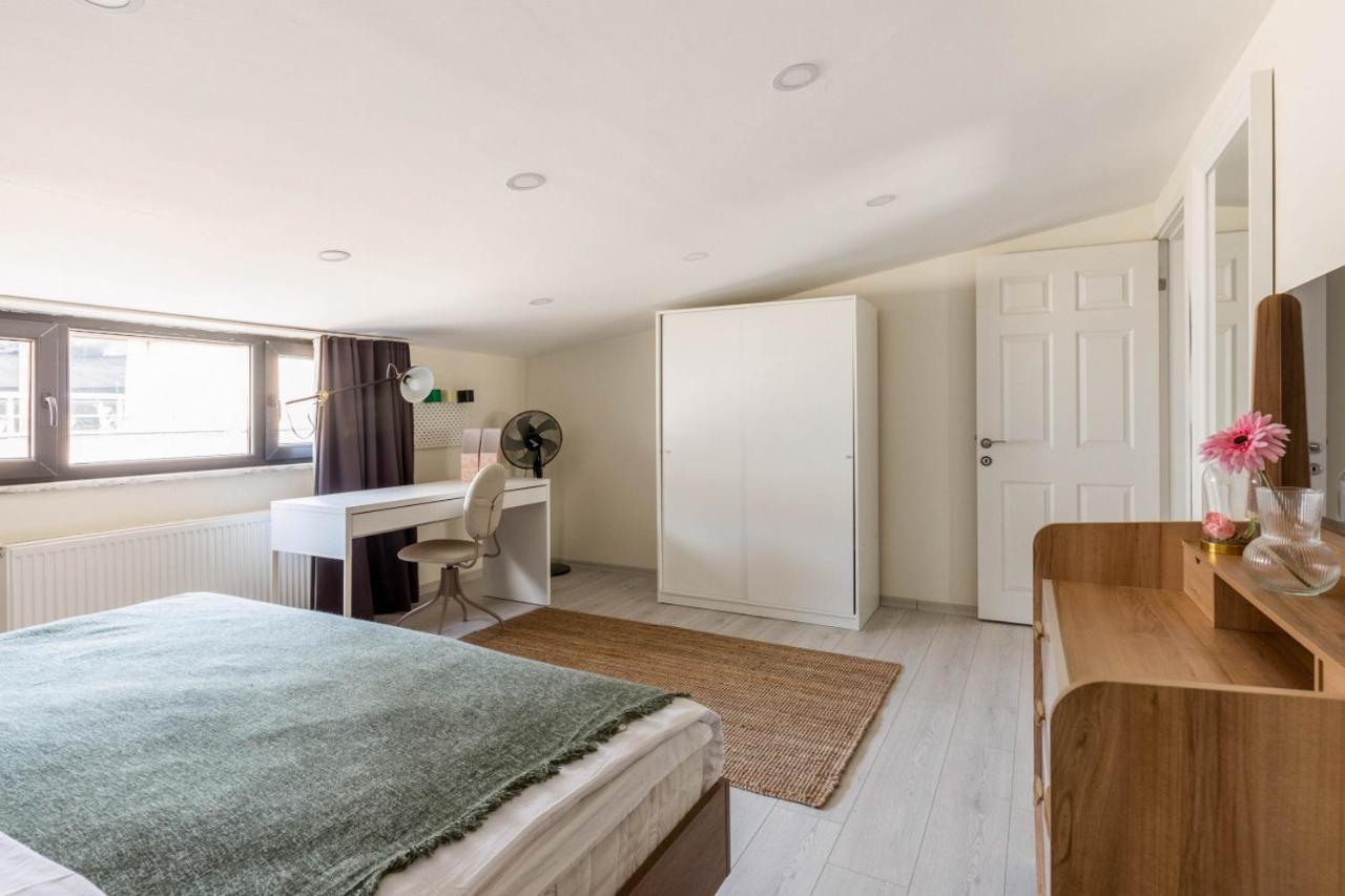 شقة Exquisite Flat With Terrace In Nisantasi اسطنبول المظهر الخارجي الصورة